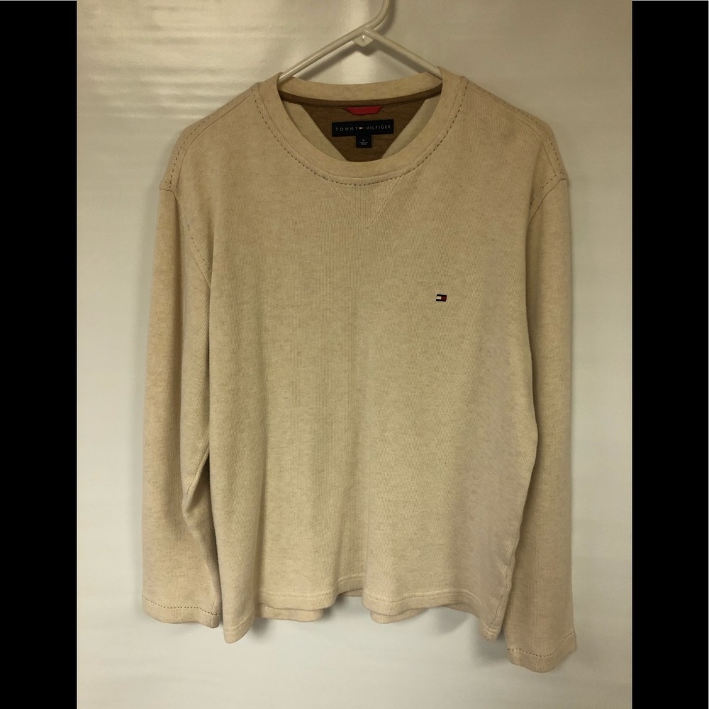 Tommy Hilfiger pull over long sleeve sweater